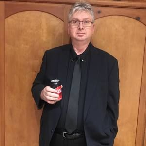 Meet your Posher, Zoltan